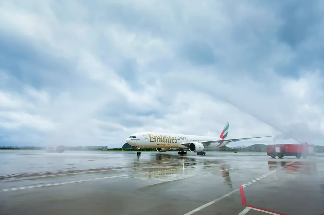 UAE flights to Hangzhou